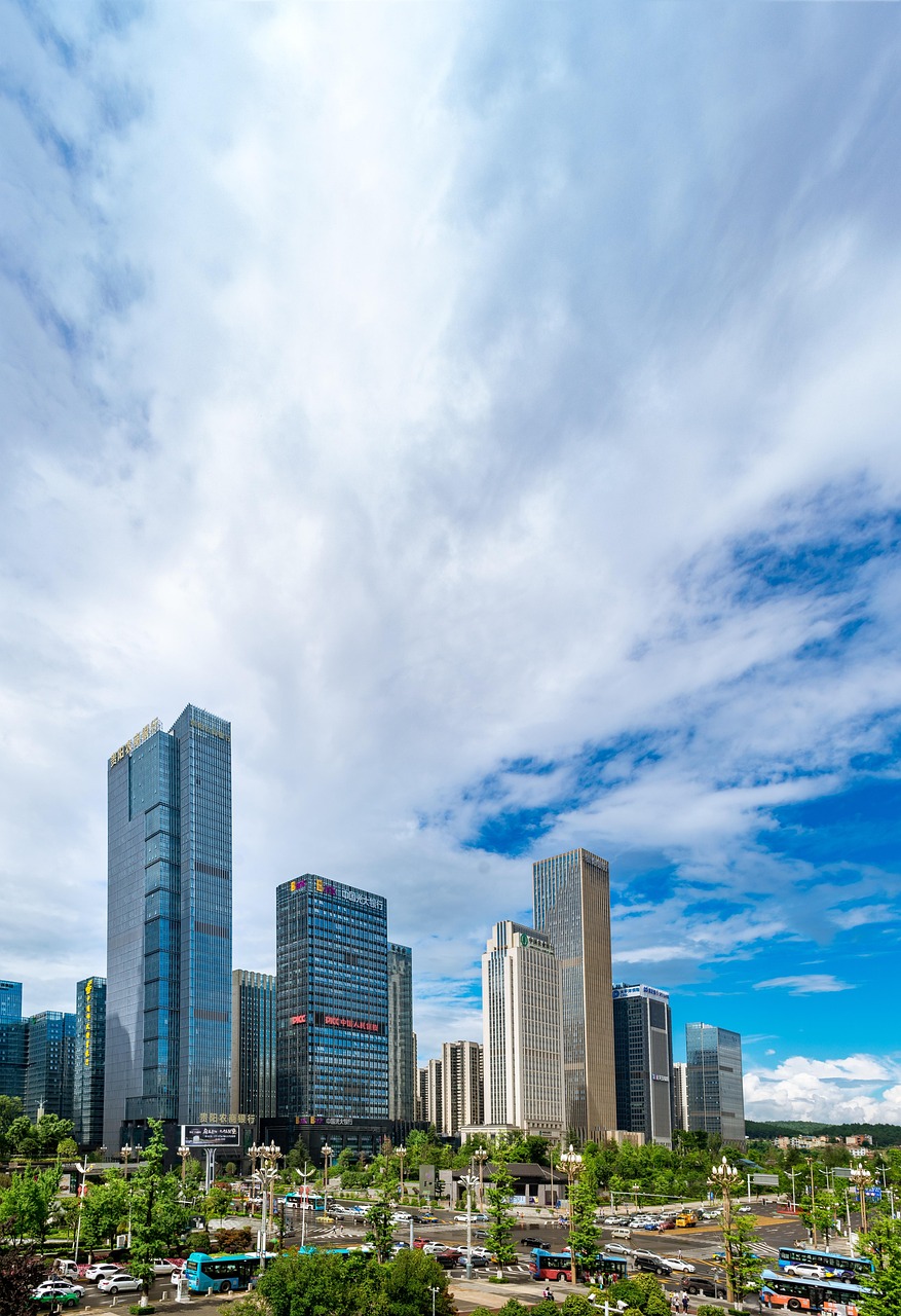 white cloud, stratus, cirrus, building, skyscraper, nature, office building, bank, enterprise, china, guizhou, guiyang, guizhou city, sunny days, summer, city, skyline